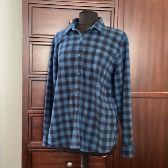 LL Bean Blue Plaid Flannel Button Up Women's Shirt - Picture 9 of 9